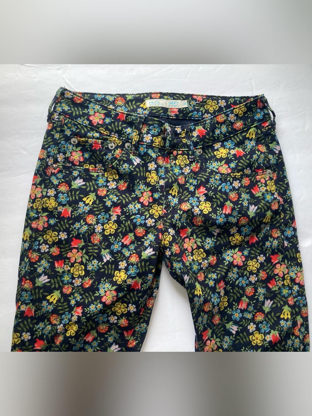 Earth Music Ecology Liberty Art Fabrics Women’s XS Floral Pants Extra Small